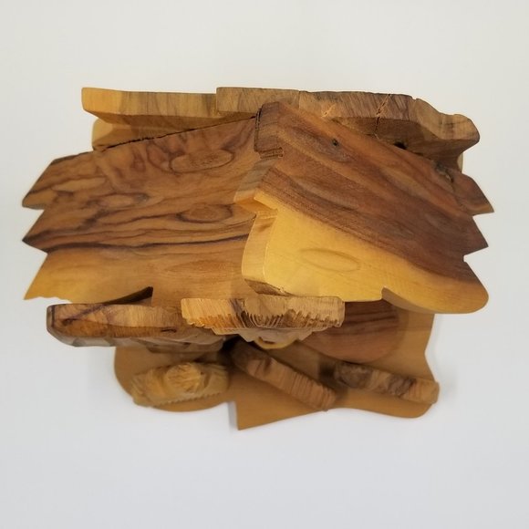 Vintage Olive Wood Nativity Scene Made in Bethlehem 6” X 6.5” Handmade Folk Art - Picture 6 of 16